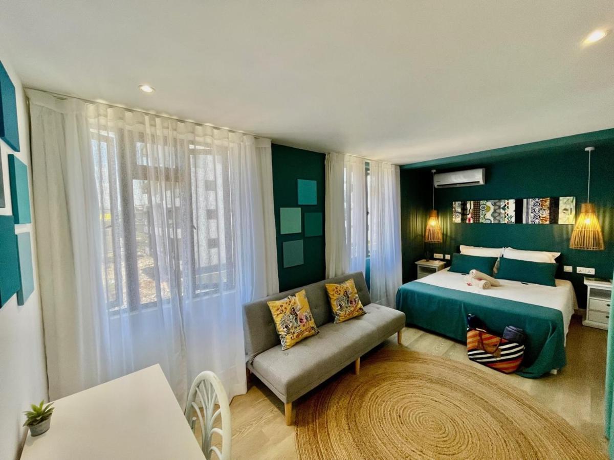 Luxury Modern Apartment - Excellent Location 50M From The Beach, Restaurants, Bars, Shops Flic-en-Flacq Exteriör bild