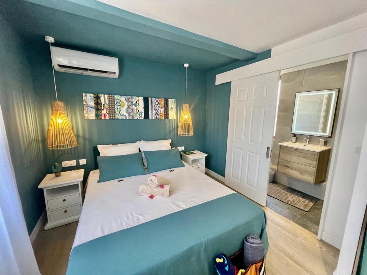 Luxury Modern Apartment - Excellent Location 50M From The Beach, Restaurants, Bars, Shops Flic-en-Flacq Exteriör bild